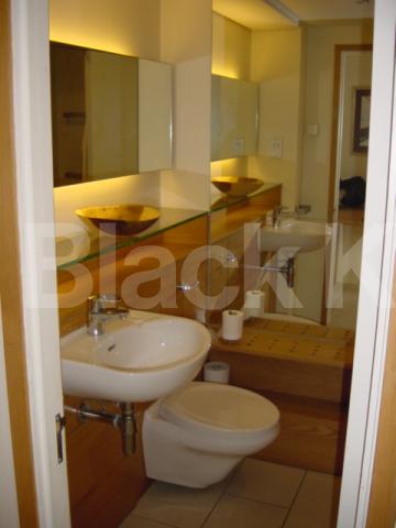 			PENTHOUSE APARTMENT WITH A STUNNING VIEW, 2 Bedroom, 1 bath, 1 reception Penthouse			 Penthouse Ice Wharf , Kings Cross